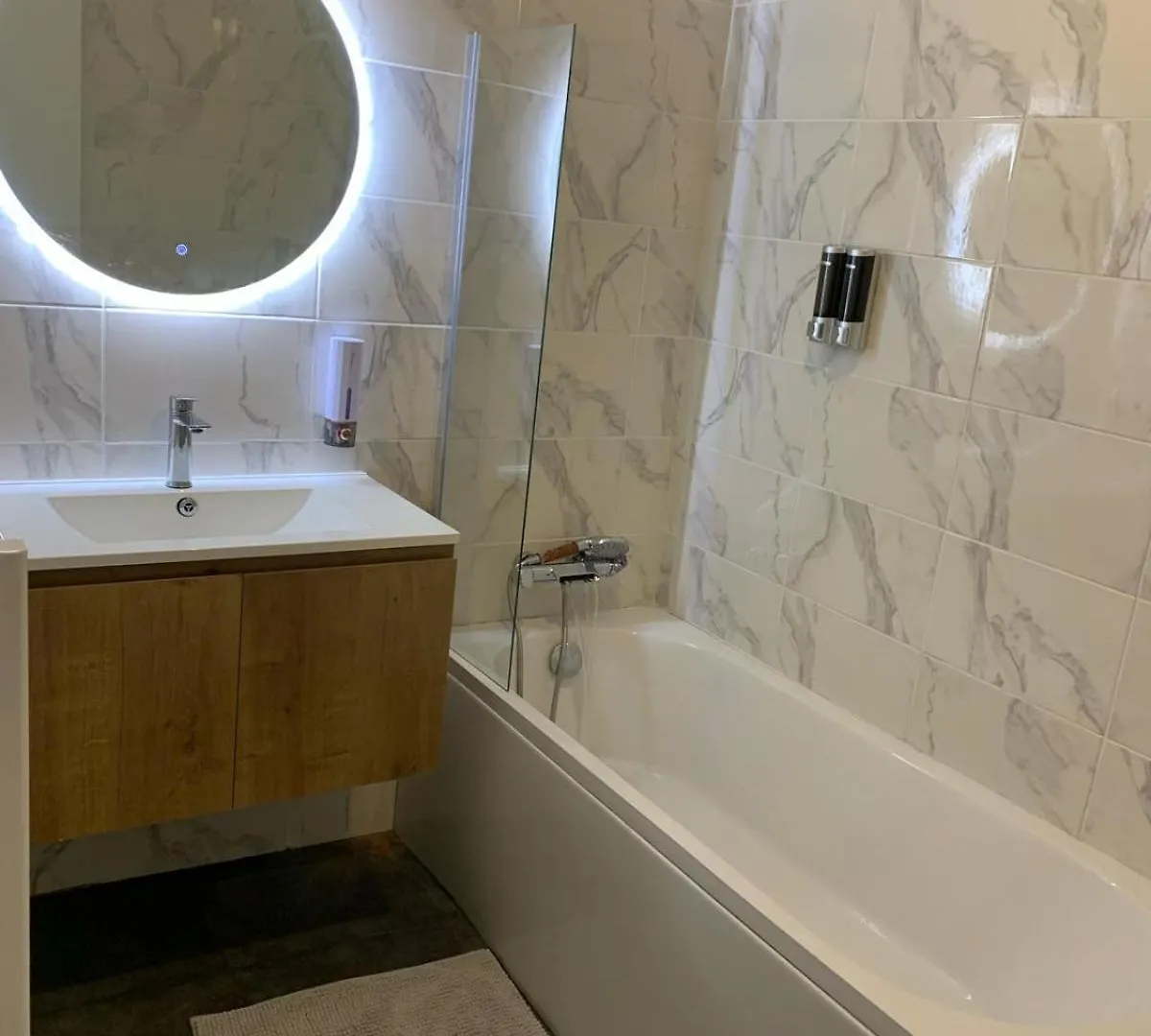 Maison 2 Chambres Avec Jaccuzi De 2 A 4 Pers Broons Franciaország